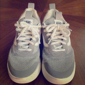 Vans UltraRange Rapidweld (wool) Shoes